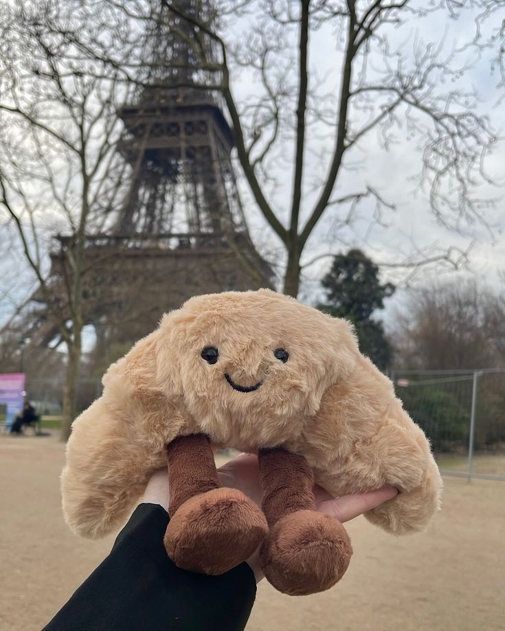 Stella – Croissant Plush Toy for Kids