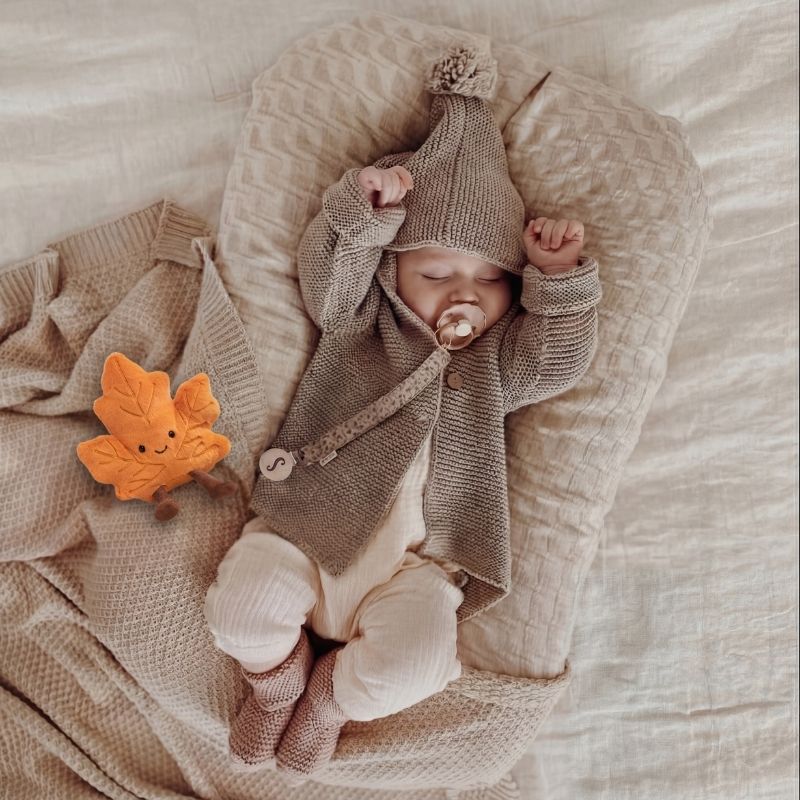 Demetra  Happy Leaf Plush Toy — Gentle Baby Soft Toy