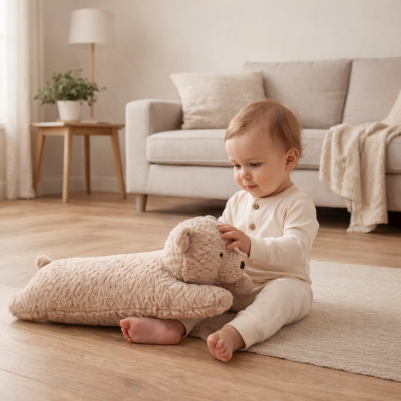 Felicia — Resting Teddy (90cm)