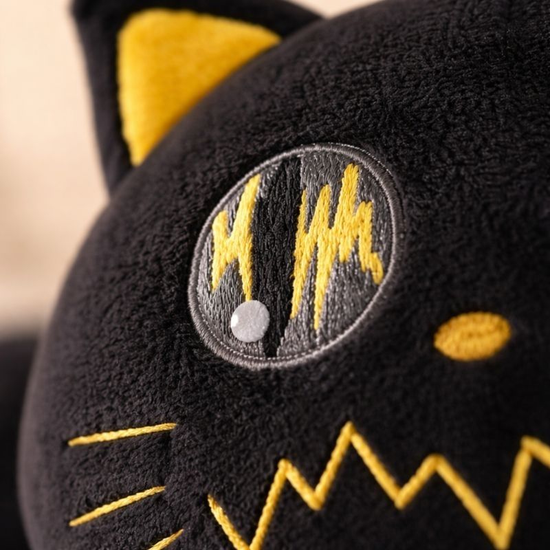 Manon — Transformable Cat Pillow