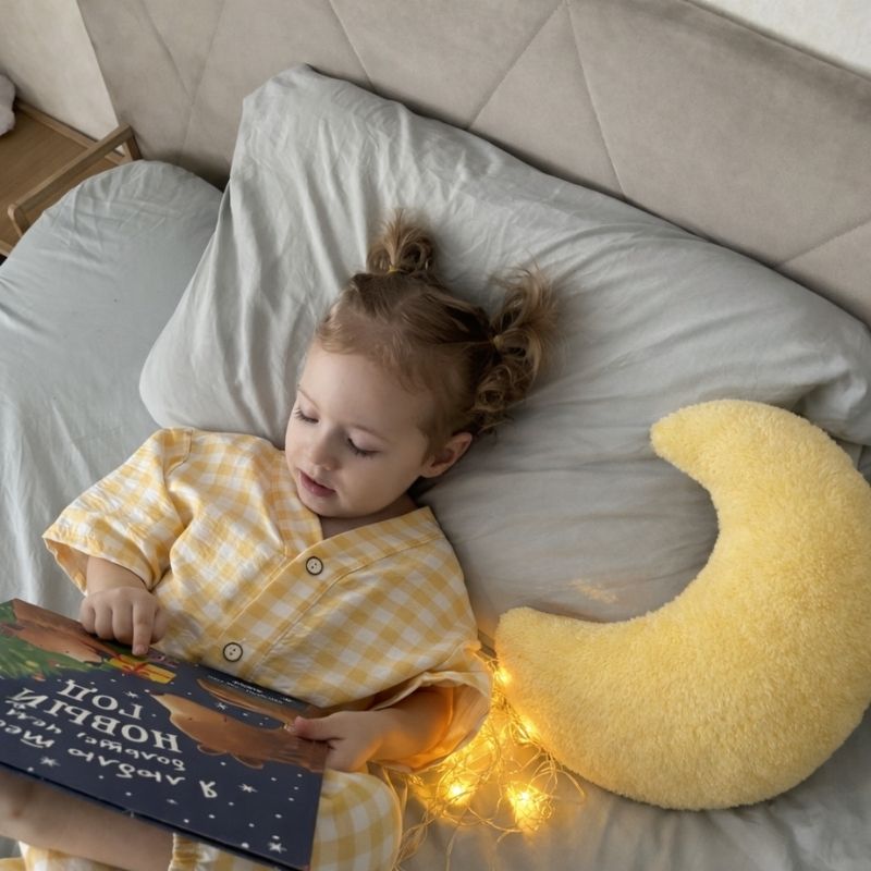 Penina Fluffy Moon Plush Toy — Animal Kids Toy