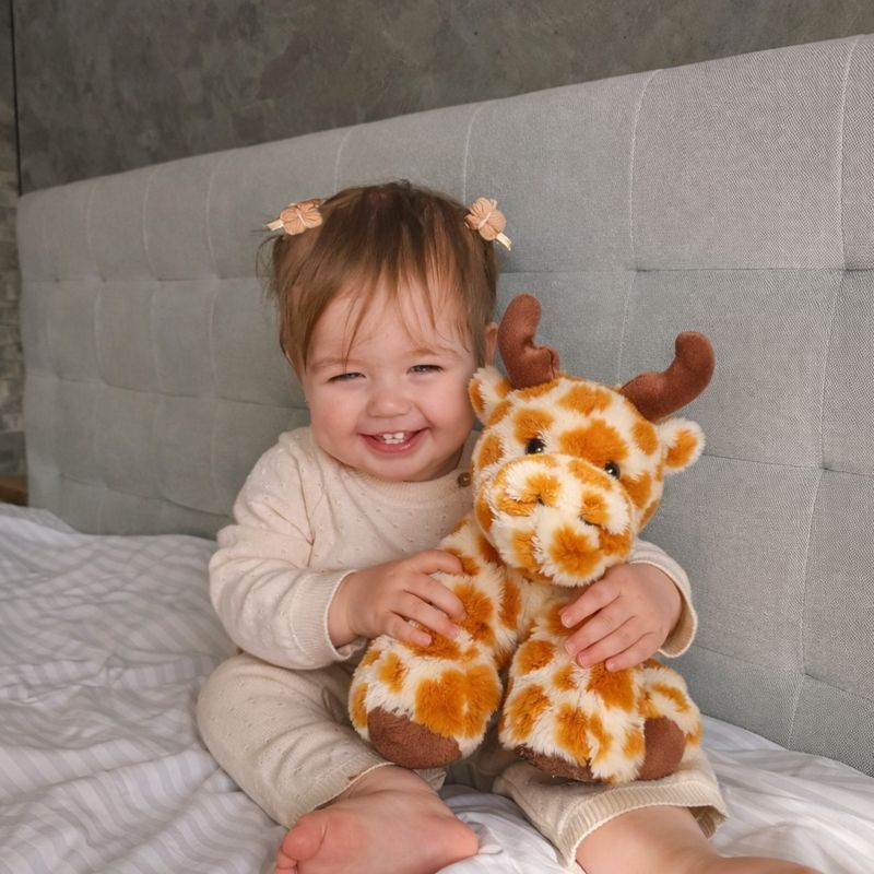 Noémie — Small Yellow Elk