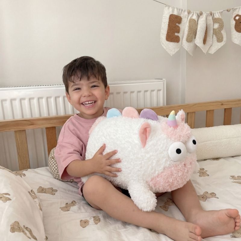 Oriana — Big Eyed Unicorn