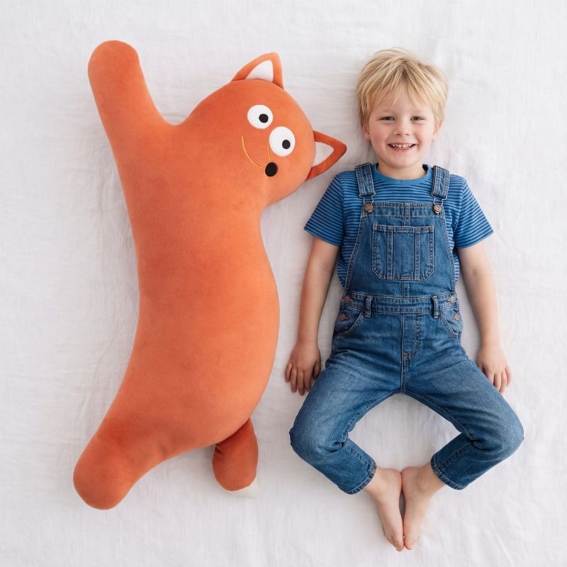 Ottilia — Snuggle Fox (90cm)