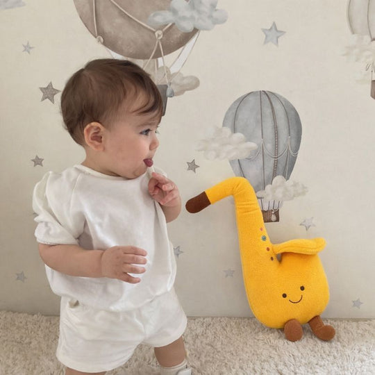 Sunniva — Saxophone Plushie