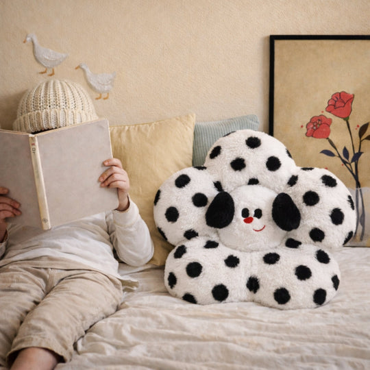 Ulrika — Dalmatian Flower (40cm)